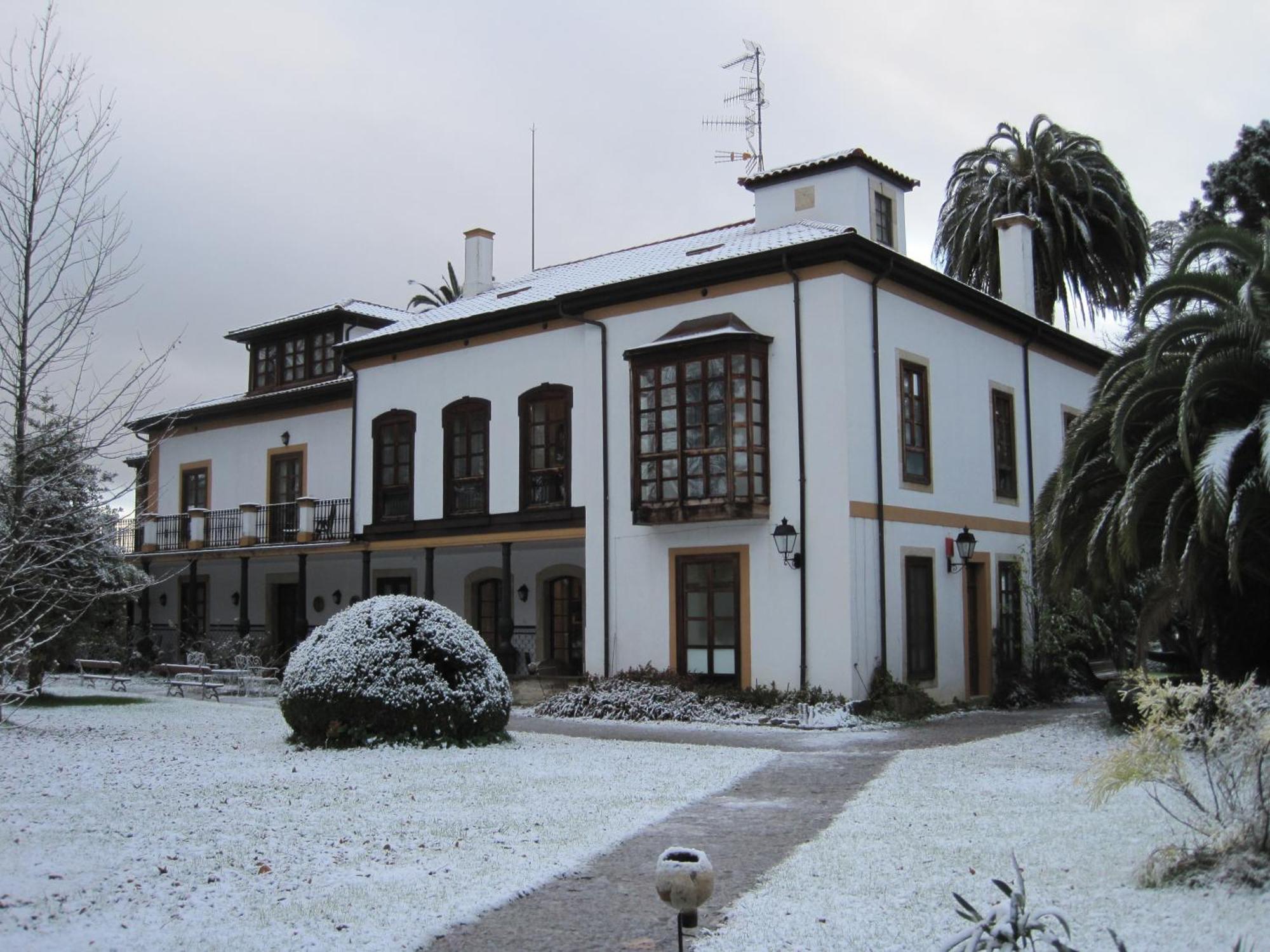 Hotel Quinta Duro Хихон Екстериор снимка